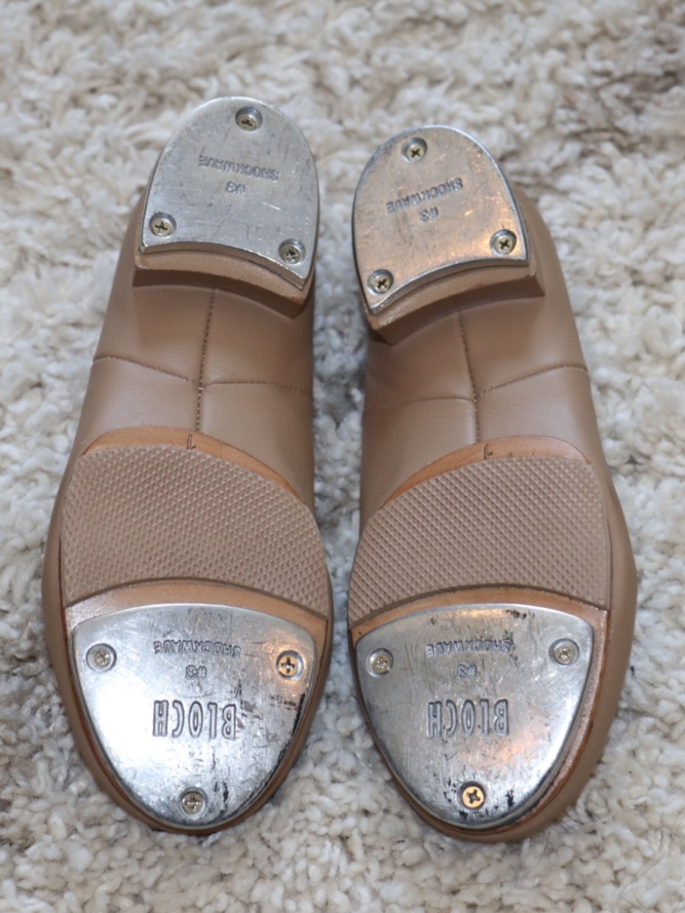 Woman's Bloch Tap - Flex Leather Slip On Tap Dance Shoes Beige |Tan|Nude Size 1 - Picture 6 of 6